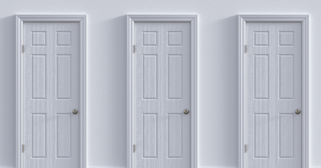 Should I Hire a Fractional CMO or a Marketing Agency?